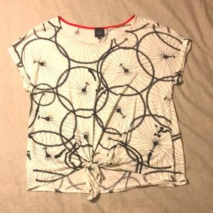 W5 white and black top bicycle wheels worn once M